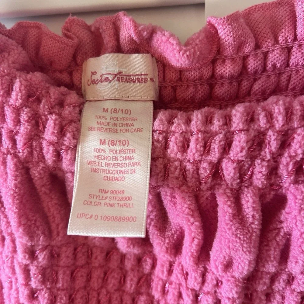 Secret Treasures product girl